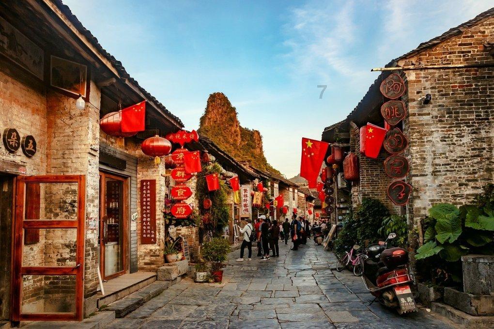 情侣之间接吻碰到口水不会感觉恶心吗？游戏画面